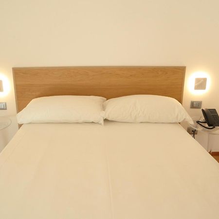 Victor Hotel Bari Eksteriør billede