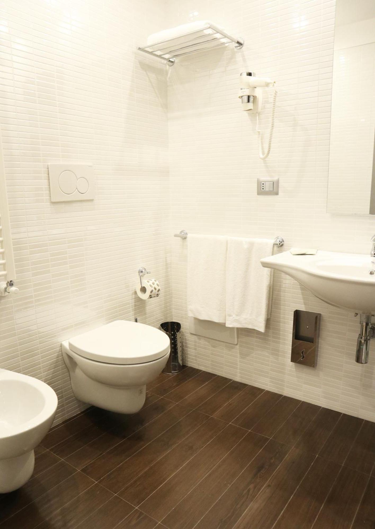 Victor Hotel Bari Eksteriør billede